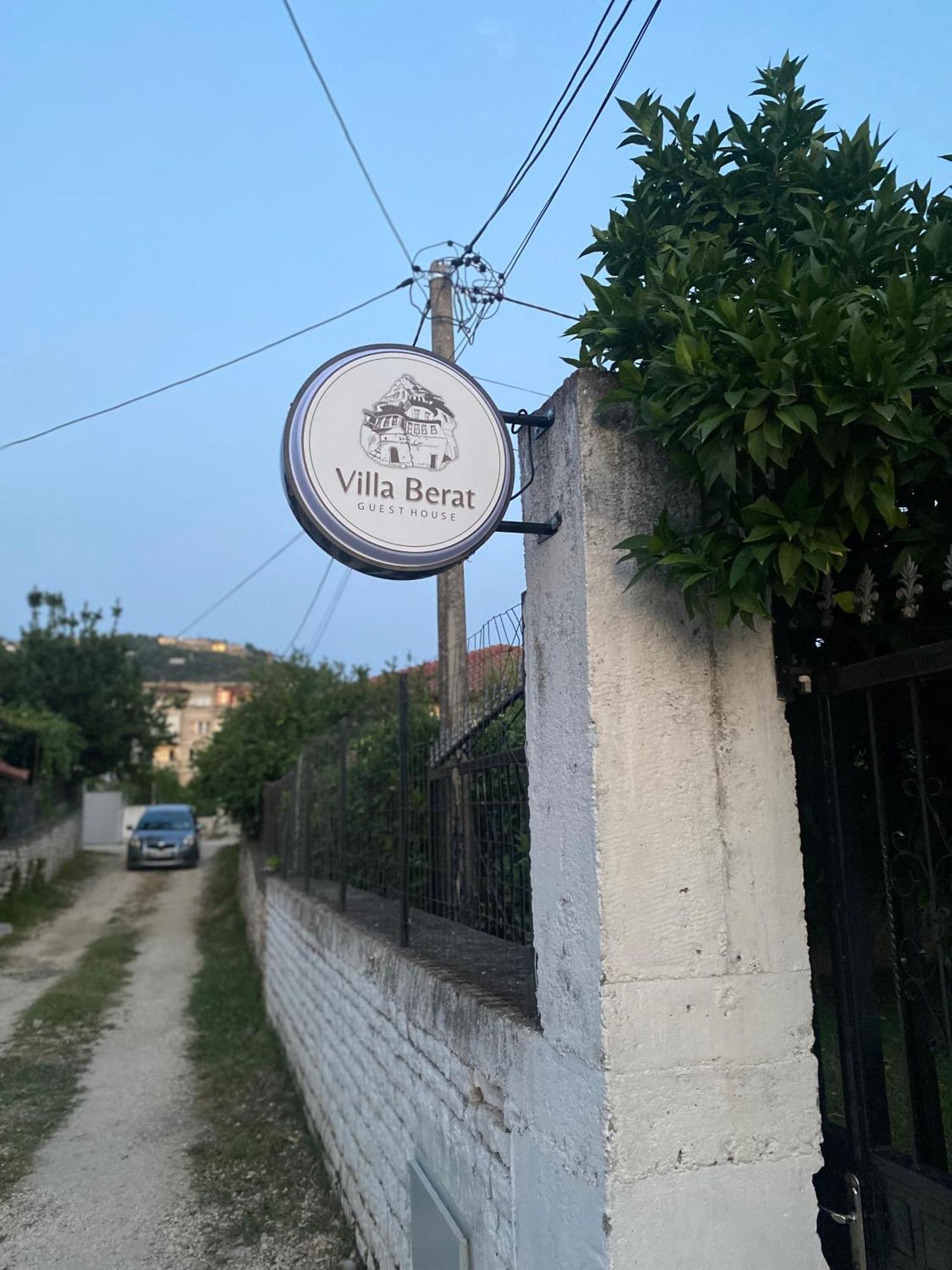 Villa Berat Exterior foto